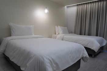 Leblanc Exclusive Resort Antipolo Exteriör bild